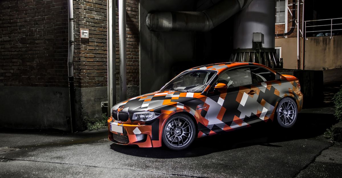 The Economic Advantages of Using Vehicle Wraps for Paint Protection